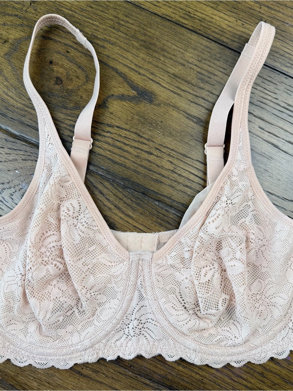 Wacoal 32DDD Nude Lace Unlined Bra